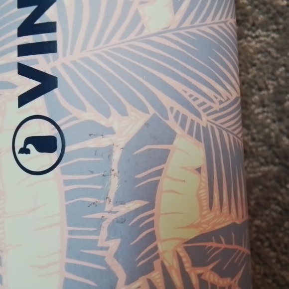 Corkcicle Vineyard Vines Hibiscus Palm Print 25 Oz (750ml) Canteen - Picture 6 of 7